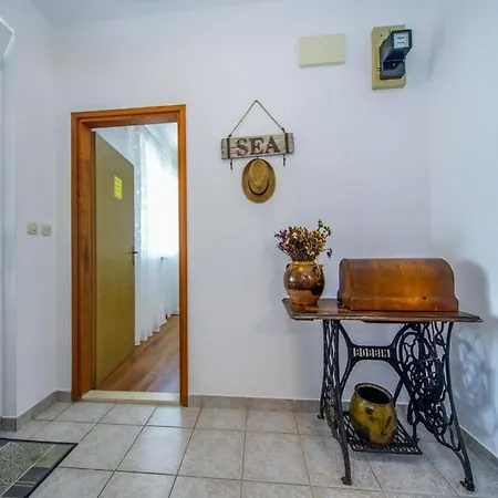 Apartament Anelić *